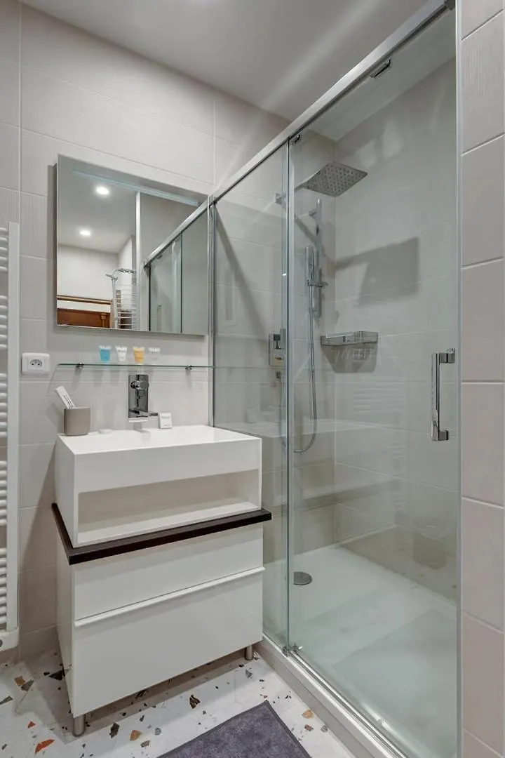 Appartement Cocon Luxueux Au Coeur Du 5Eme Arrondissement à Paris 0*,